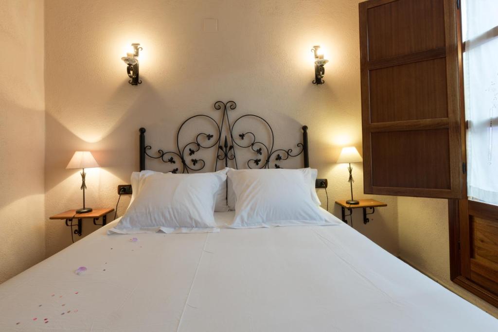 estudio-rural-familiar-chimenea-turimaestrat-12